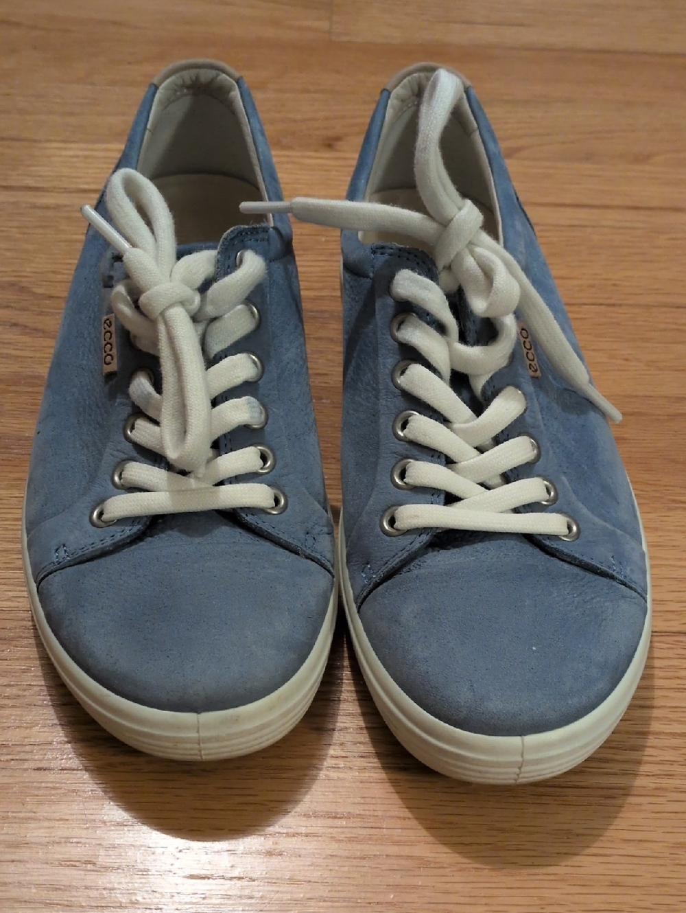 Ecco Light Blue Suede Casual Lace-Up Sneakers